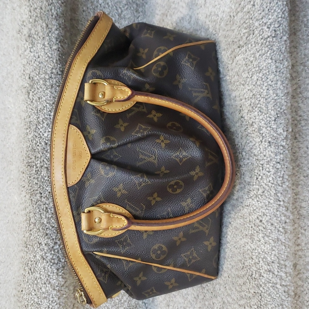 Louis Vuitton Monogram Tivoli Authentic